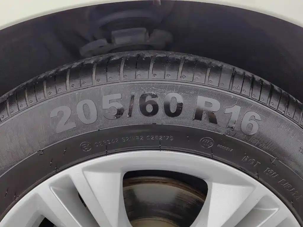 Ford Focus — миниатюра 24