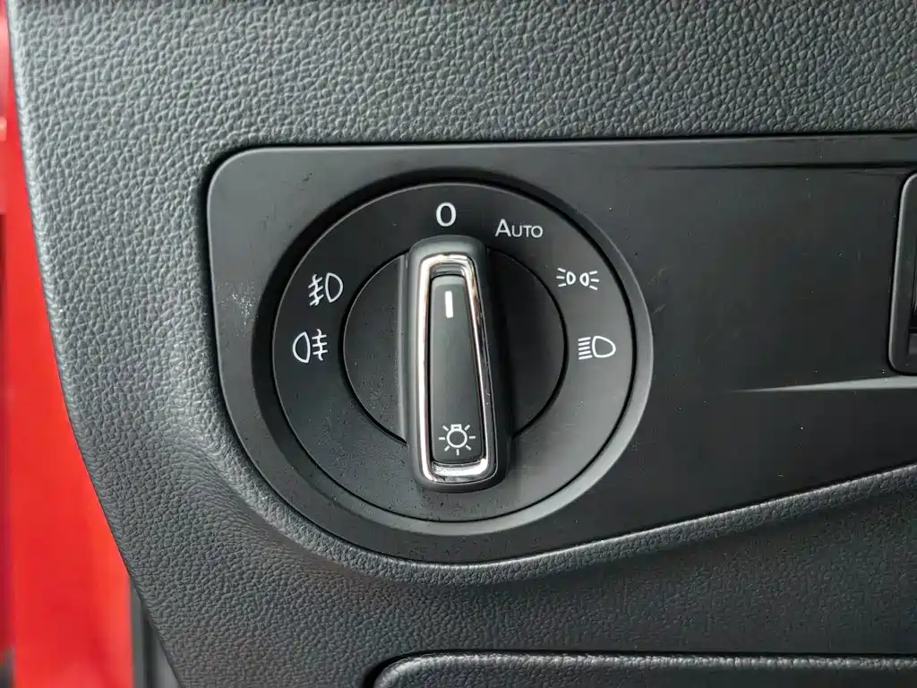 Volkswagen Tiguan L — миниатюра 21