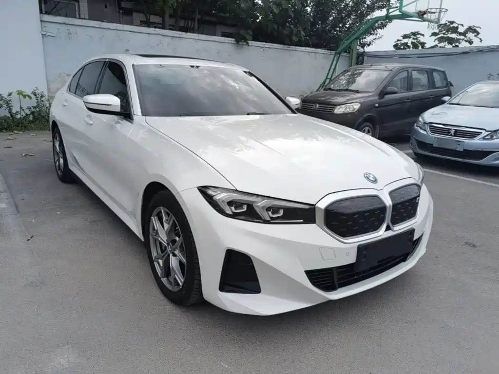 BMW i3 — миниатюра 4