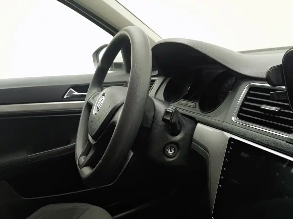 Volkswagen Lavida — миниатюра 22