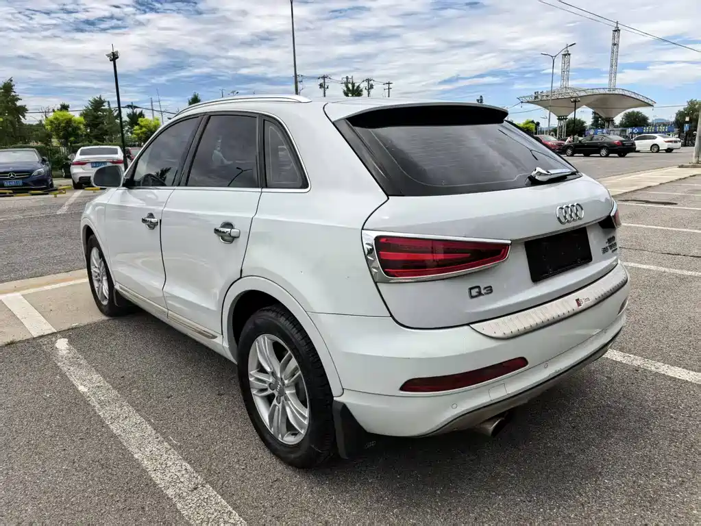 Audi Q3 2015 35 TFSI quattro