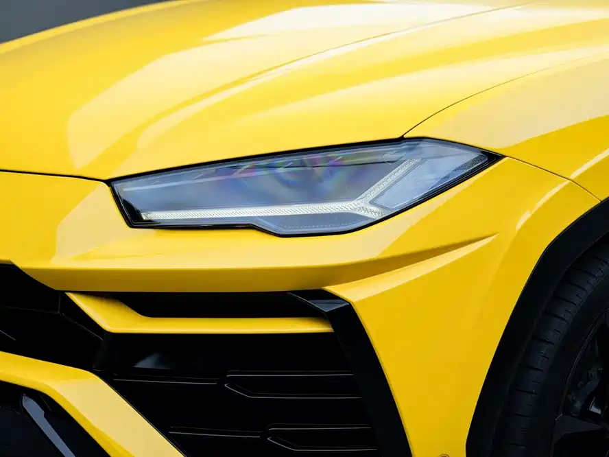 Lamborghini Urus — миниатюра 8