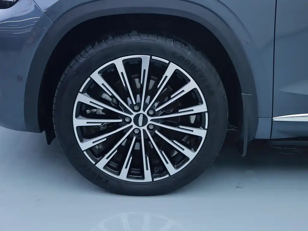 Geely Xingyue L — миниатюра 4