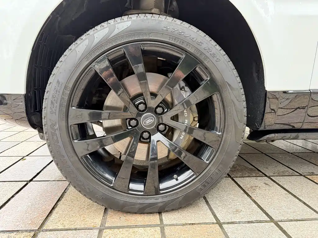 Land Rover Sport PHEV — миниатюра 9