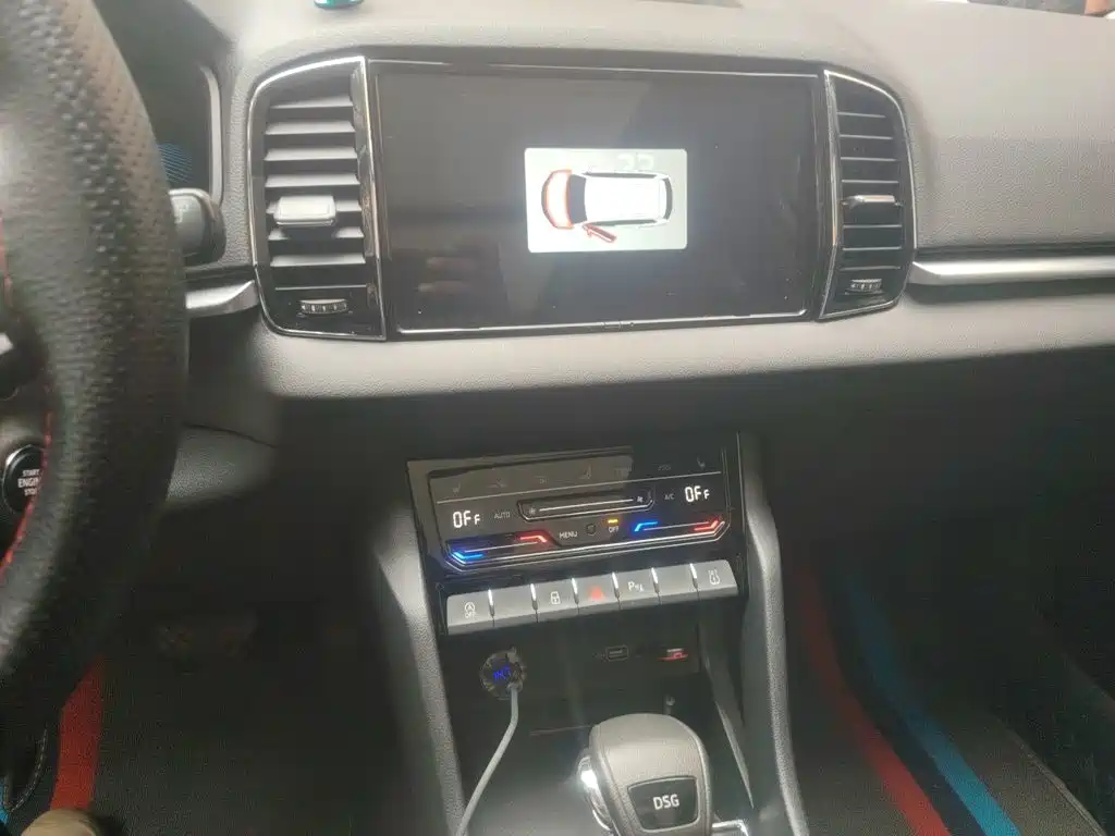 Skoda Karoq — миниатюра 10
