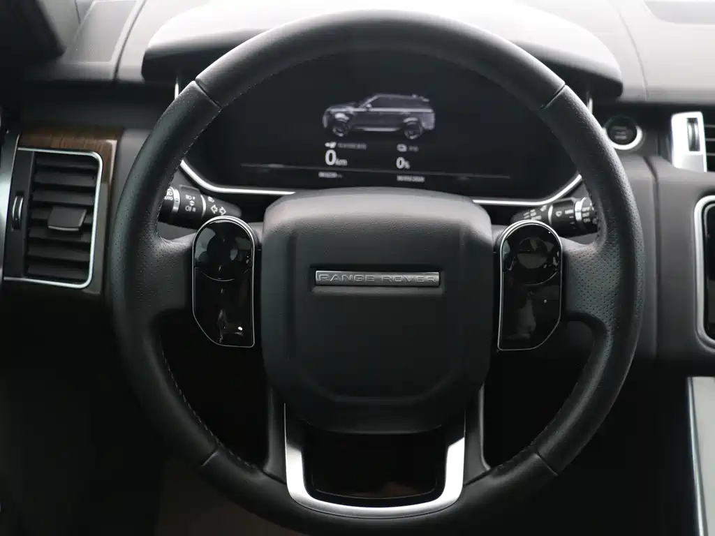 Land Rover Sport PHEV - фото 10