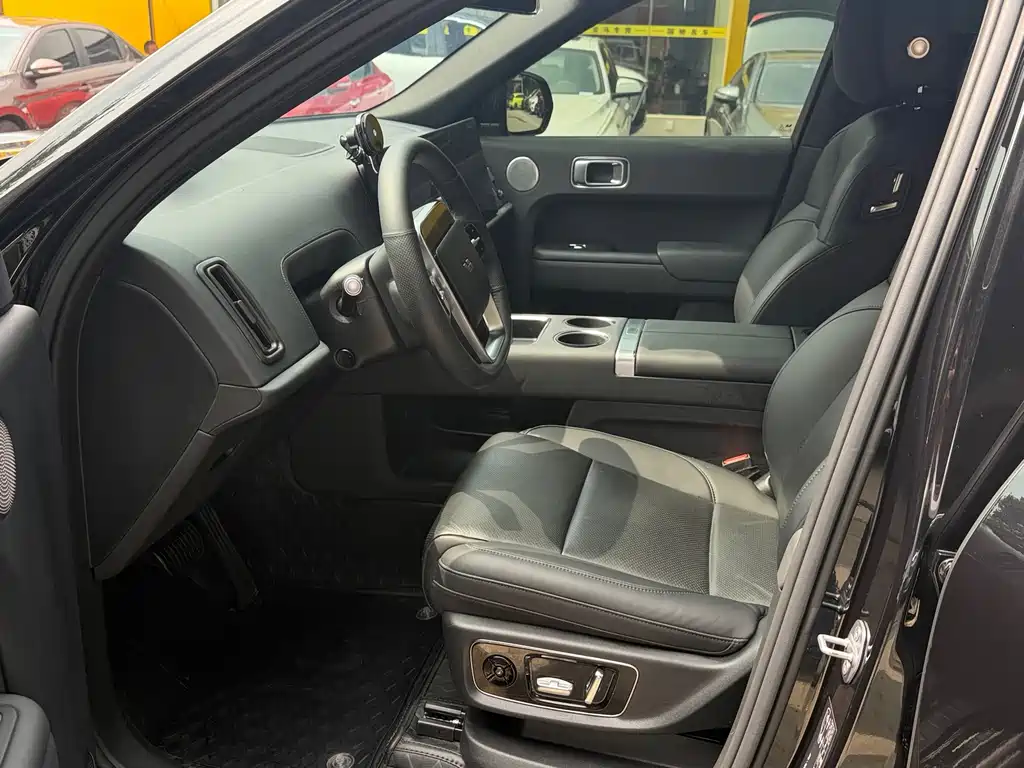 Li Auto Li L8 — миниатюра 7