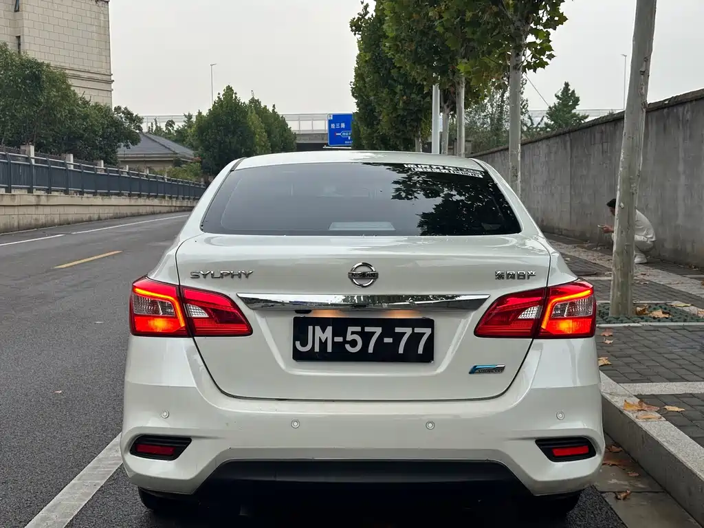 Nissan Sylphy — миниатюра 3