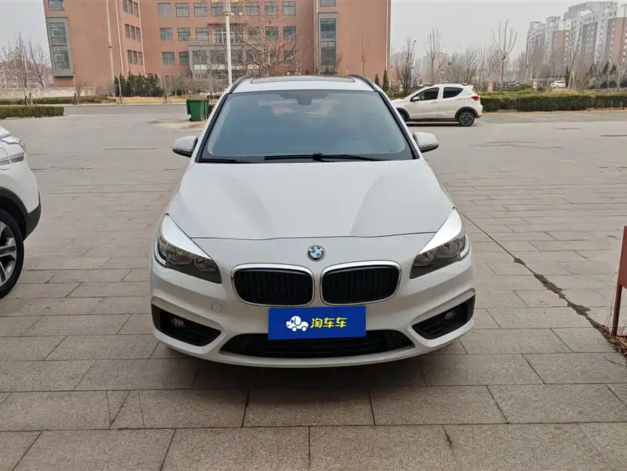 BMW 2 SERIES STATION WAGON