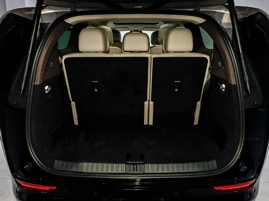 Li Auto Li MEGA — миниатюра 9