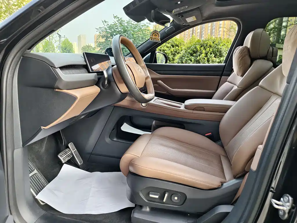 NIO ES8 2024 75kWh Executive