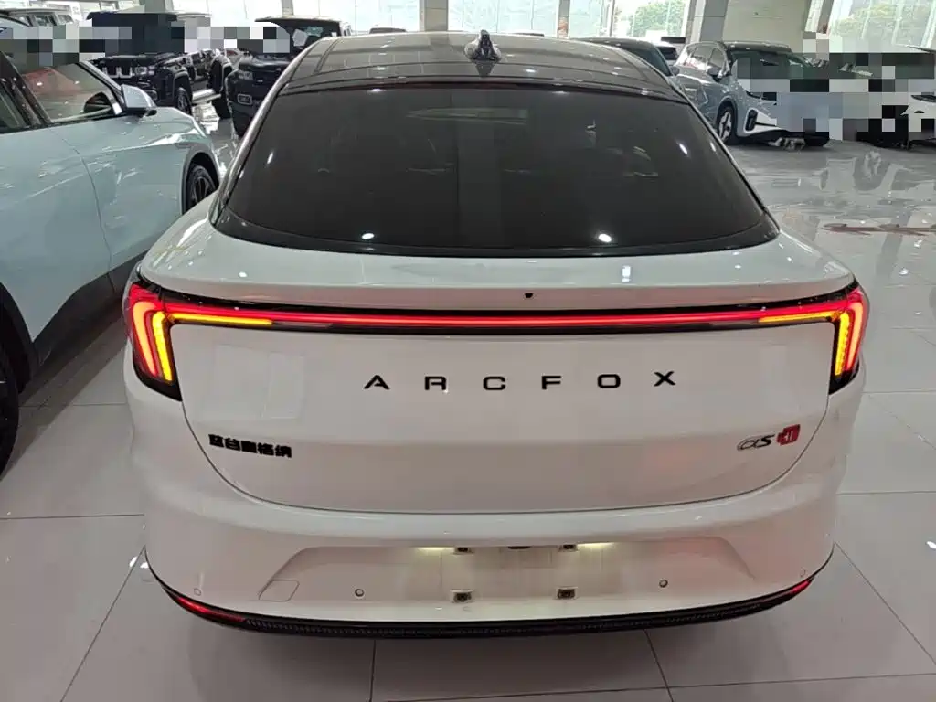 Arcfox Alfa Romeo S S 2022 HI