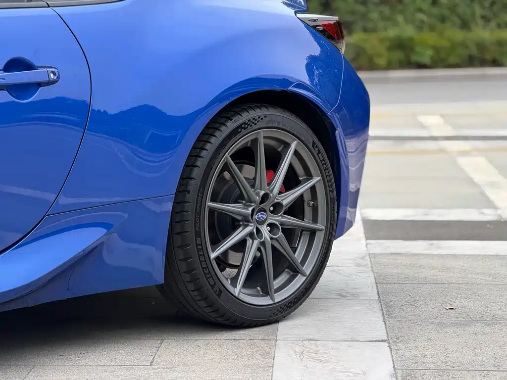 Subaru BRZ 2022 2.4L MT