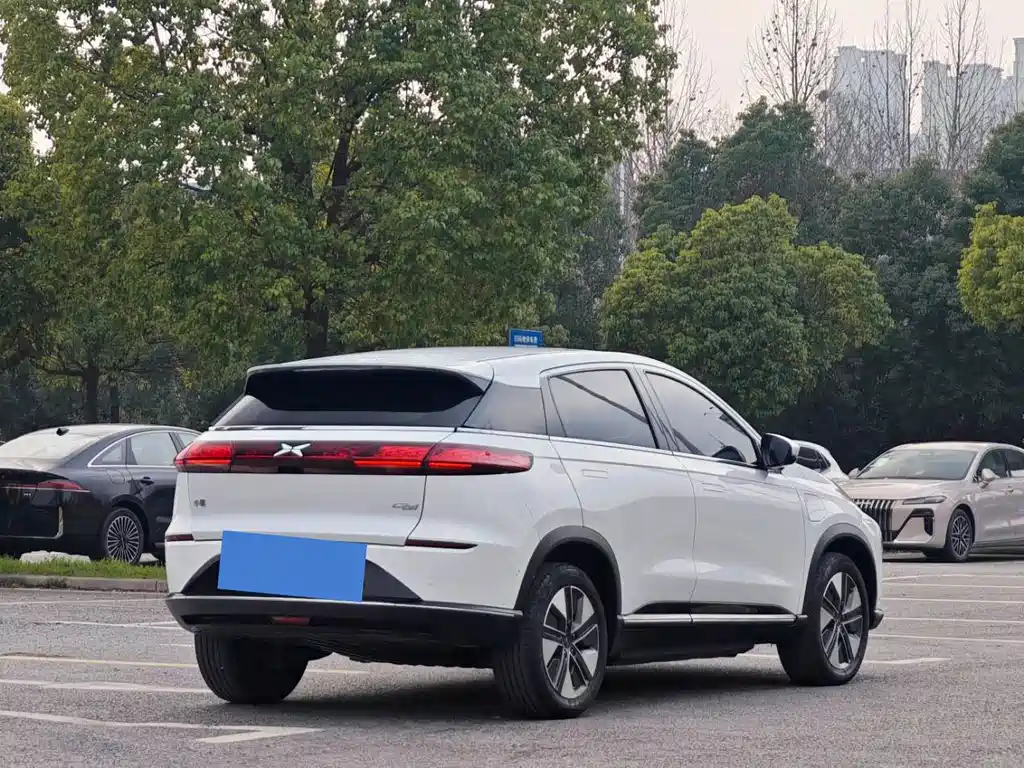 XPeng G3 — миниатюра 11