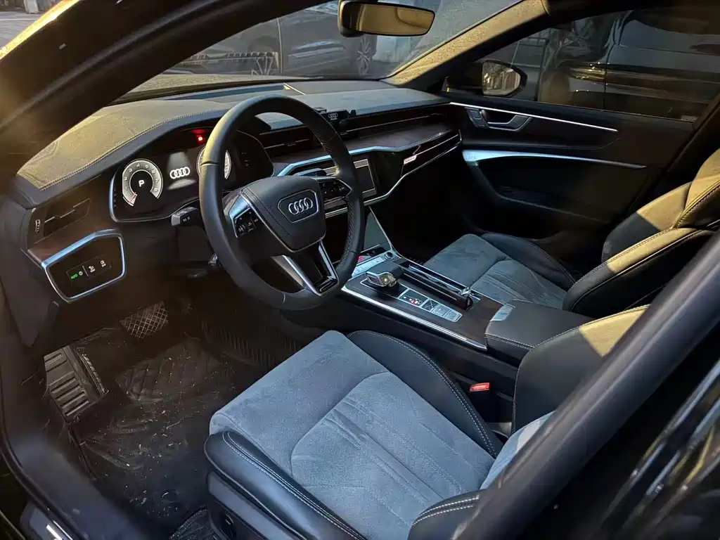 Audi A6L 2023 45 TFSI quattro