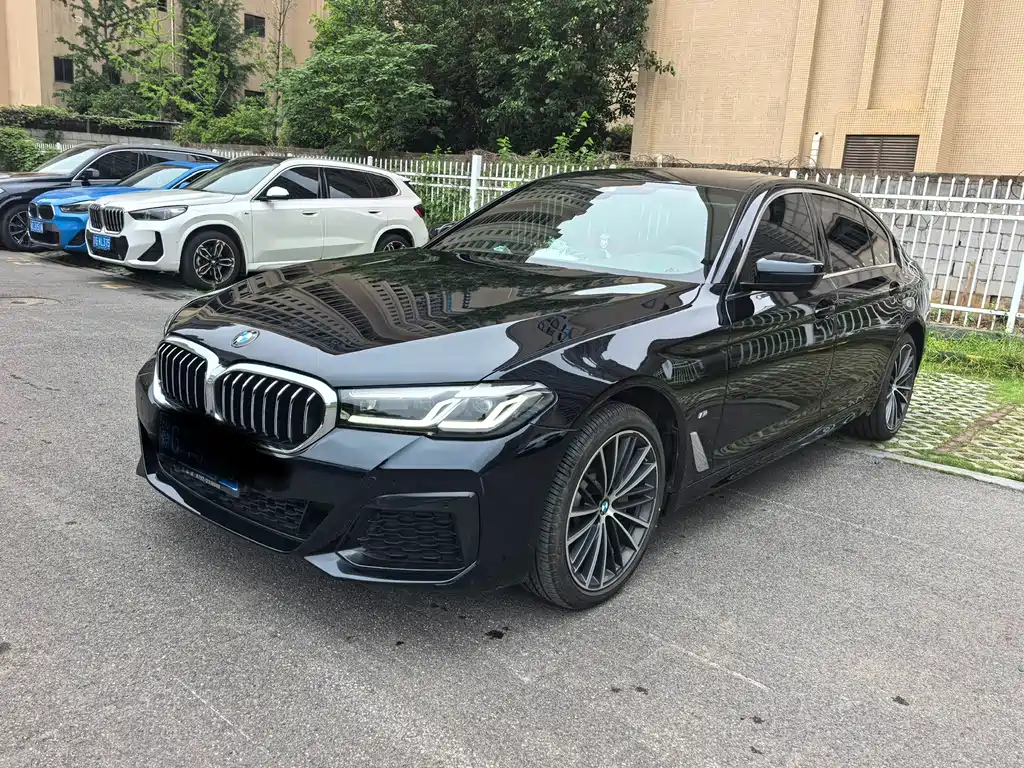 BMW 5 Series 2023