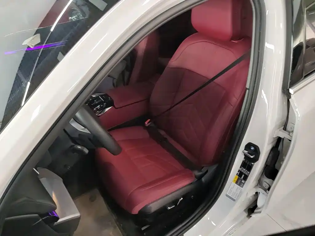 BMW i5 — миниатюра 15