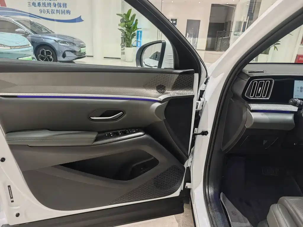 BYD Song Pro Pro 2025 Smart Drive DM-i 115KM