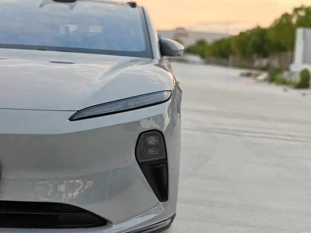NIO ET5 — миниатюра 3