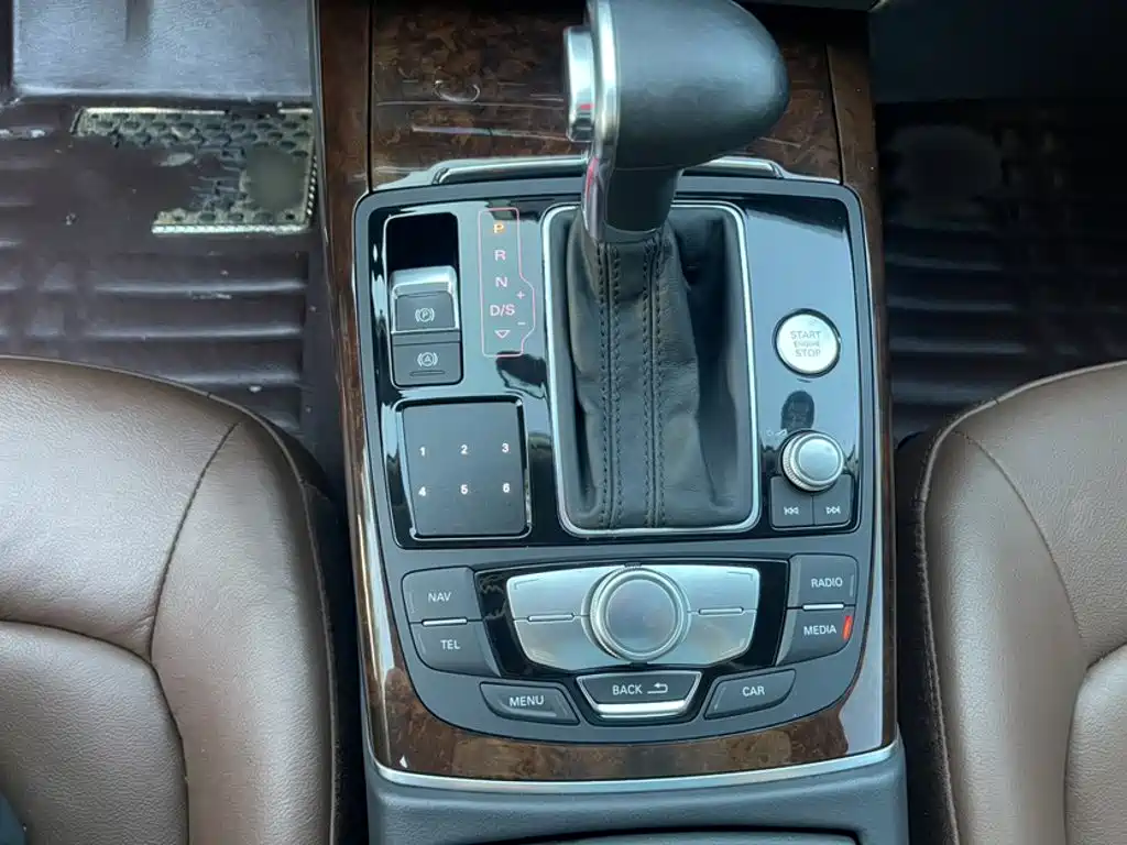 Audi A6L — миниатюра 7