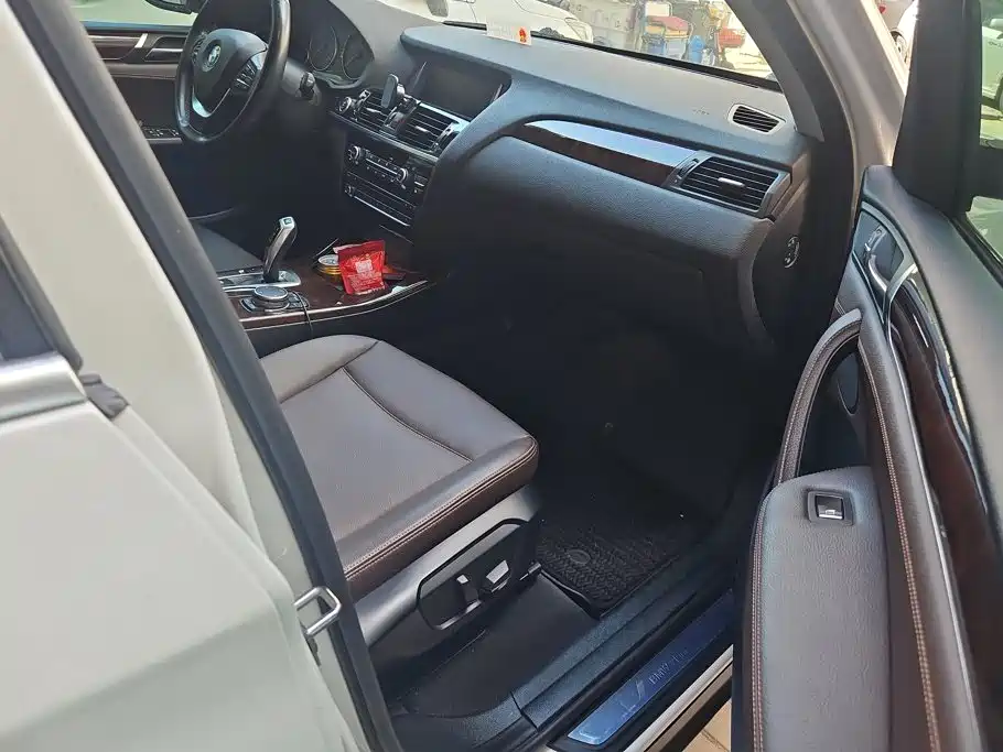 BMW X3 (Import) — миниатюра 8