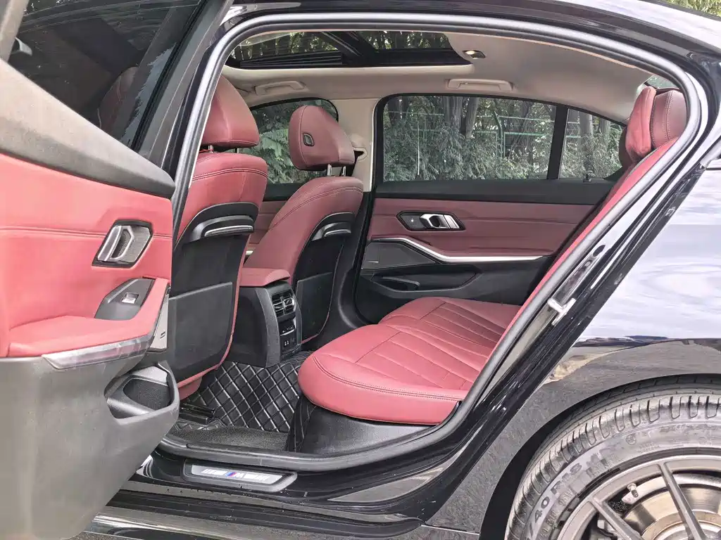 BMW 3 Series — миниатюра 12