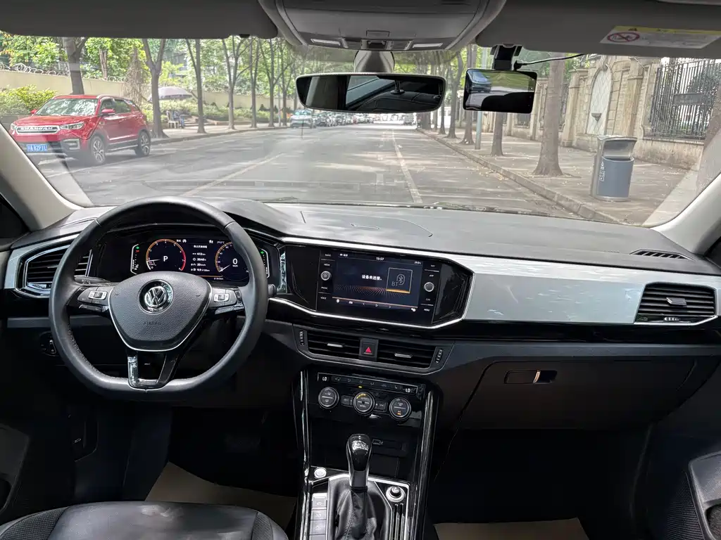 Volkswagen Tayron 2019 330TSI Luxury VI