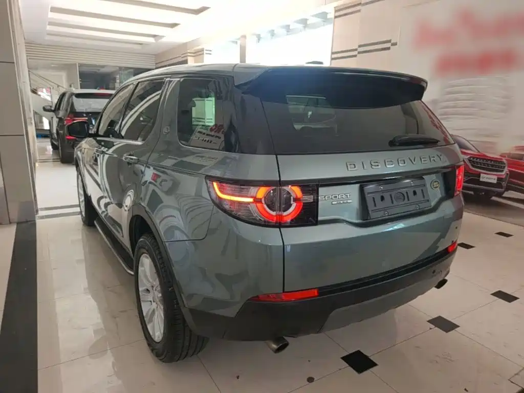 Land Rover Discovery Sport — миниатюра 5