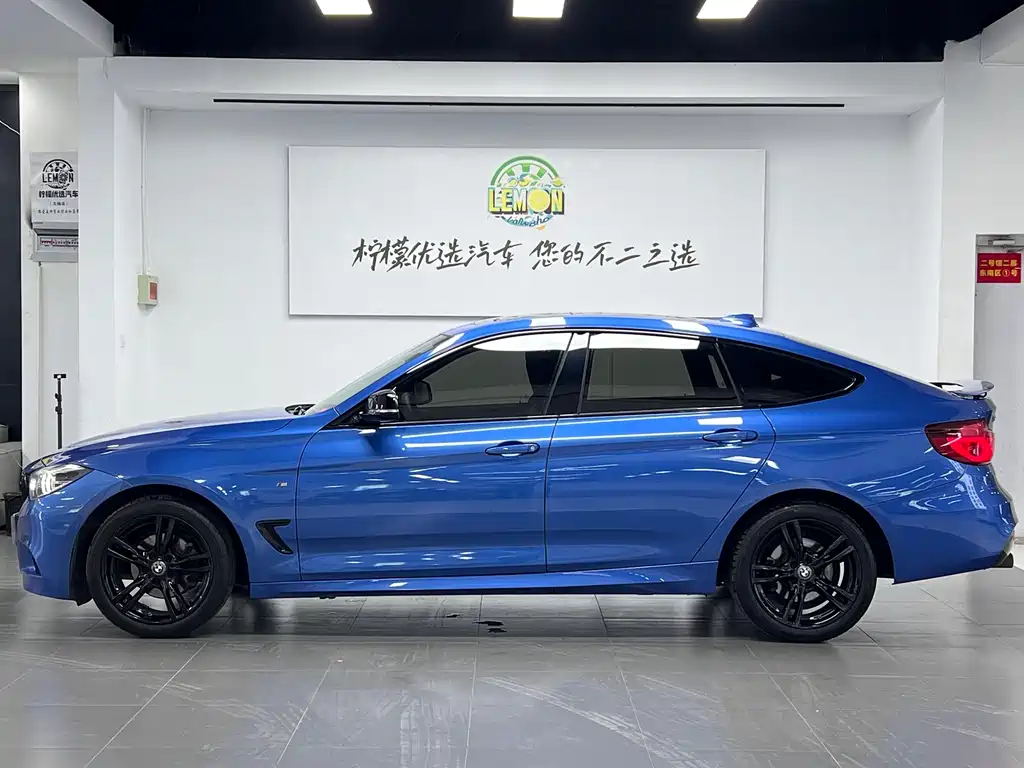 BMW 3 Series GT 3 GT 2019 320i M Sport