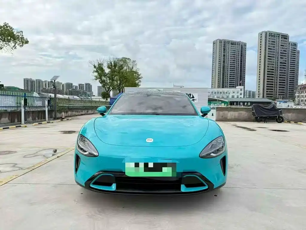 Xiaomi SU7 2025