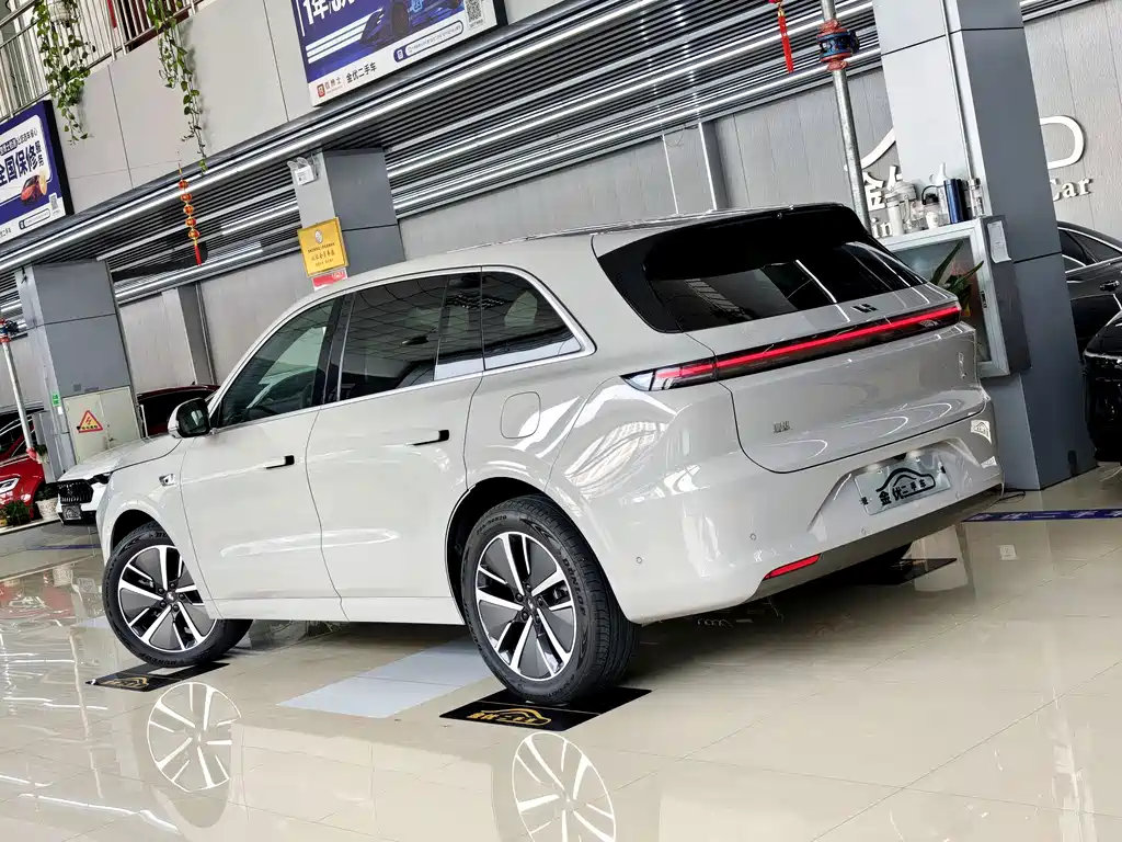 Li Auto Li L6 — миниатюра 3