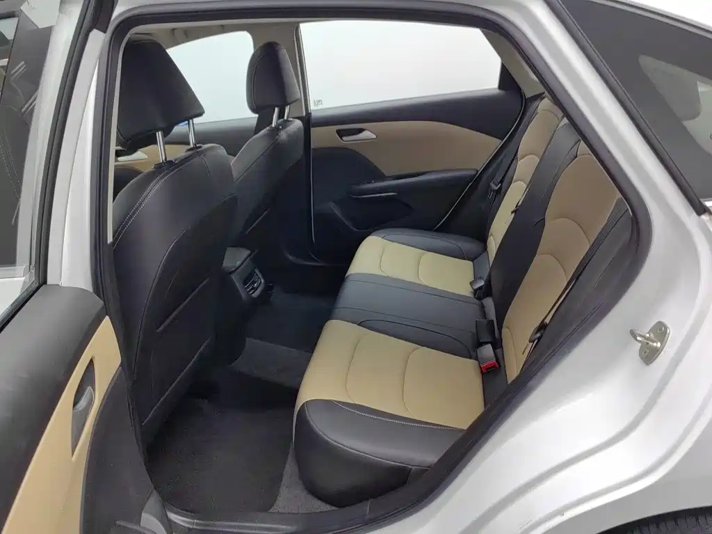 Chevrolet Monza — миниатюра 15