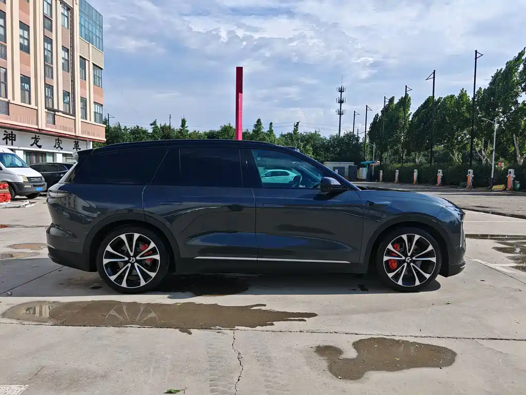 NIO ES8 — миниатюра 7