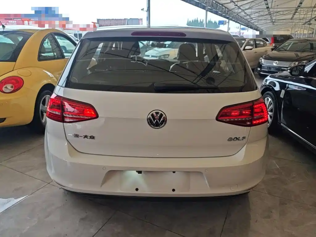 Volkswagen Golf — миниатюра 6