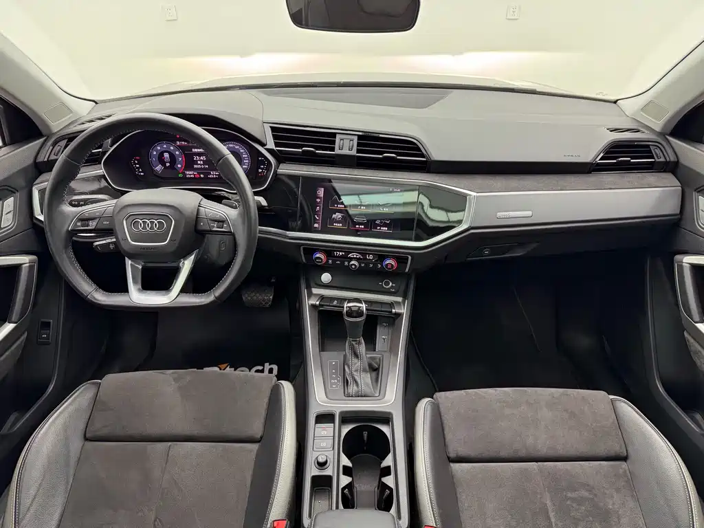 Audi Q3 — миниатюра 12
