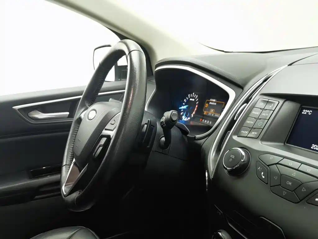 Ford Edge — миниатюра 22