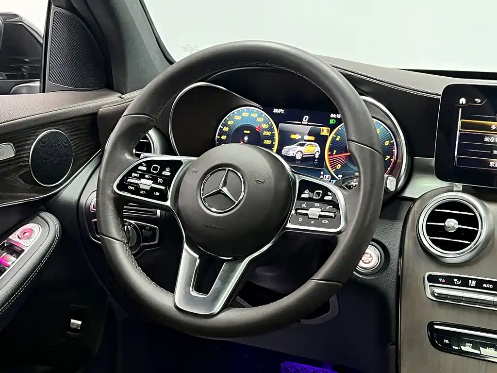 Mercedes-Benz GLC — миниатюра 17