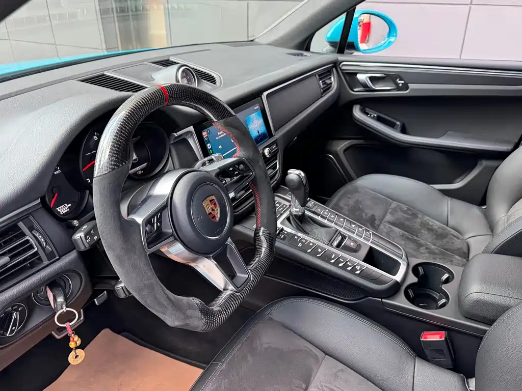 Porsche Macan — миниатюра 32