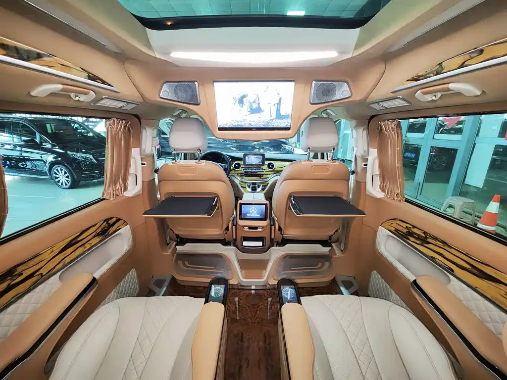 MERCEDES-BENZ V CLASS