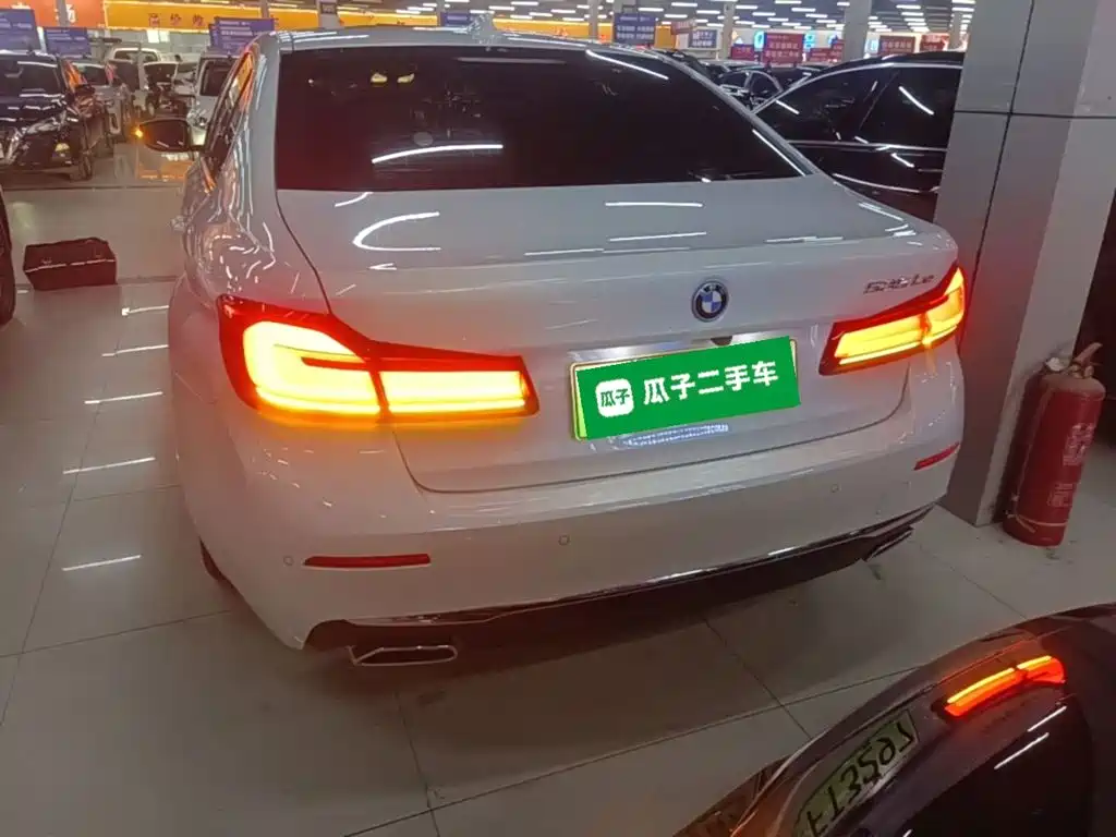 BMW 5 Series 5 2022 535Le M Sport