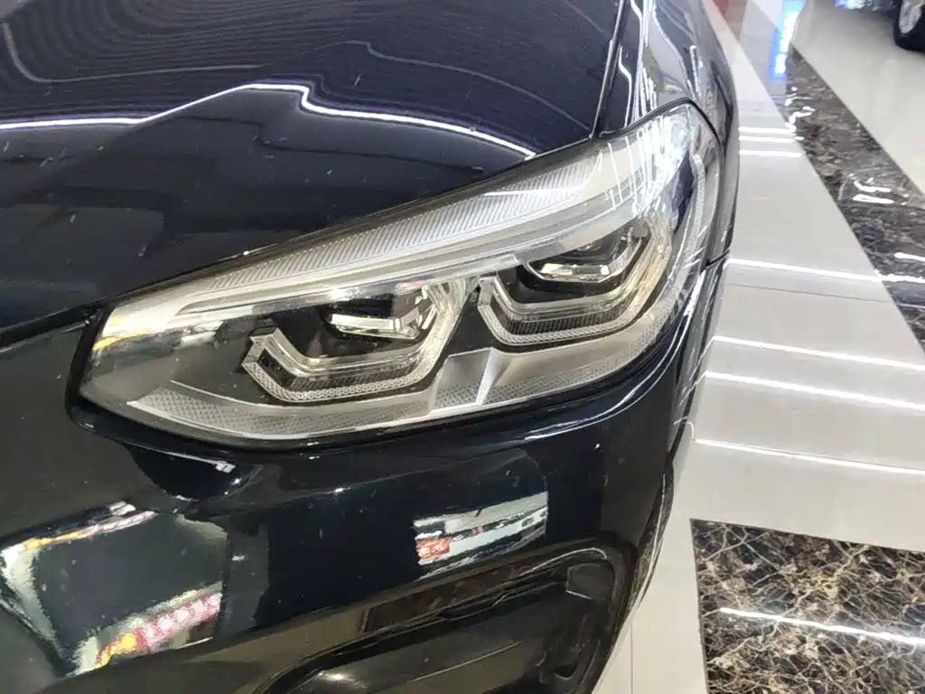 BMW X3 — миниатюра 24