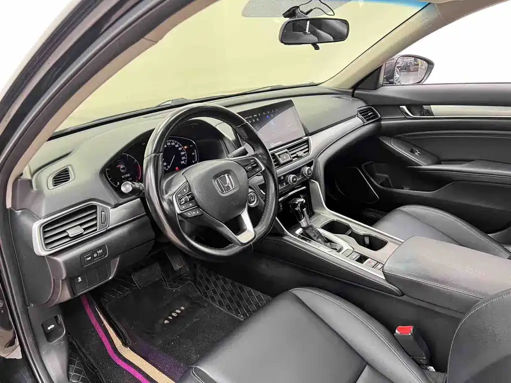 Honda Accord 2018 260TURBO Elite V