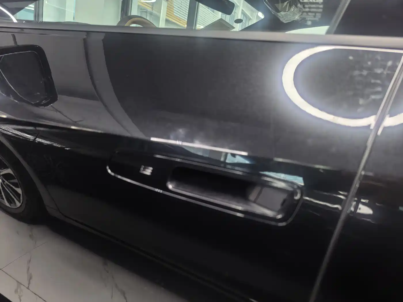 Lexus ES 2026 Черный из Китая