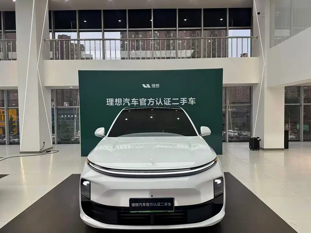 Li Auto L6 2024 Pro