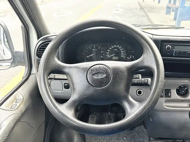Ford Transit Classic — миниатюра 10