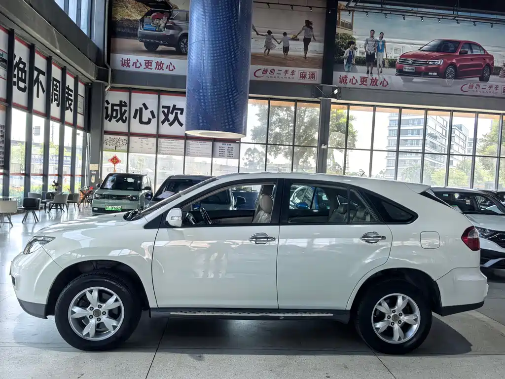 BYD S6 — миниатюра 2