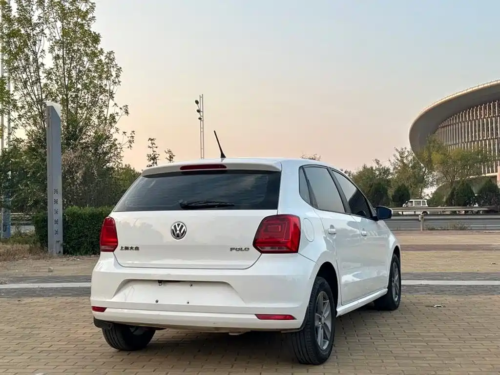 Volkswagen Polo — миниатюра 4