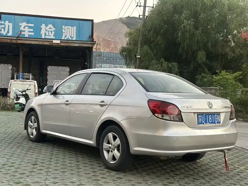 Volkswagen Lavida — миниатюра 7