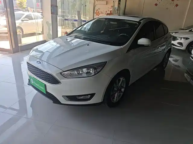 2016 Ford Focus