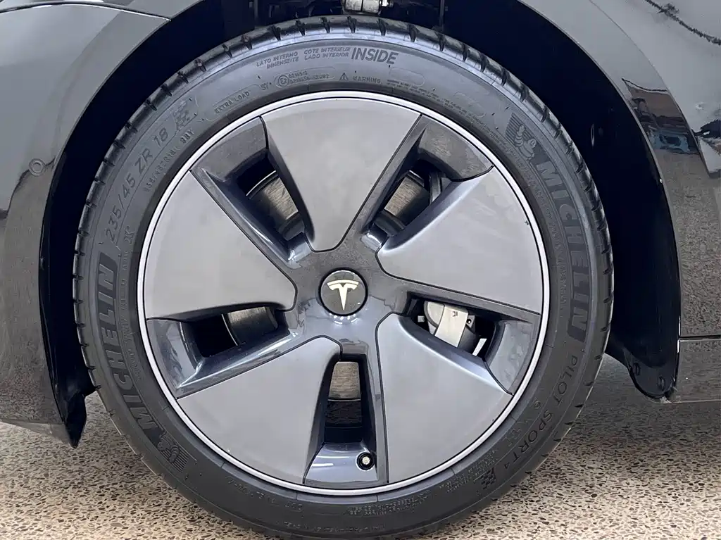 Tesla Model 3 — фотографии объявления, Фото 37